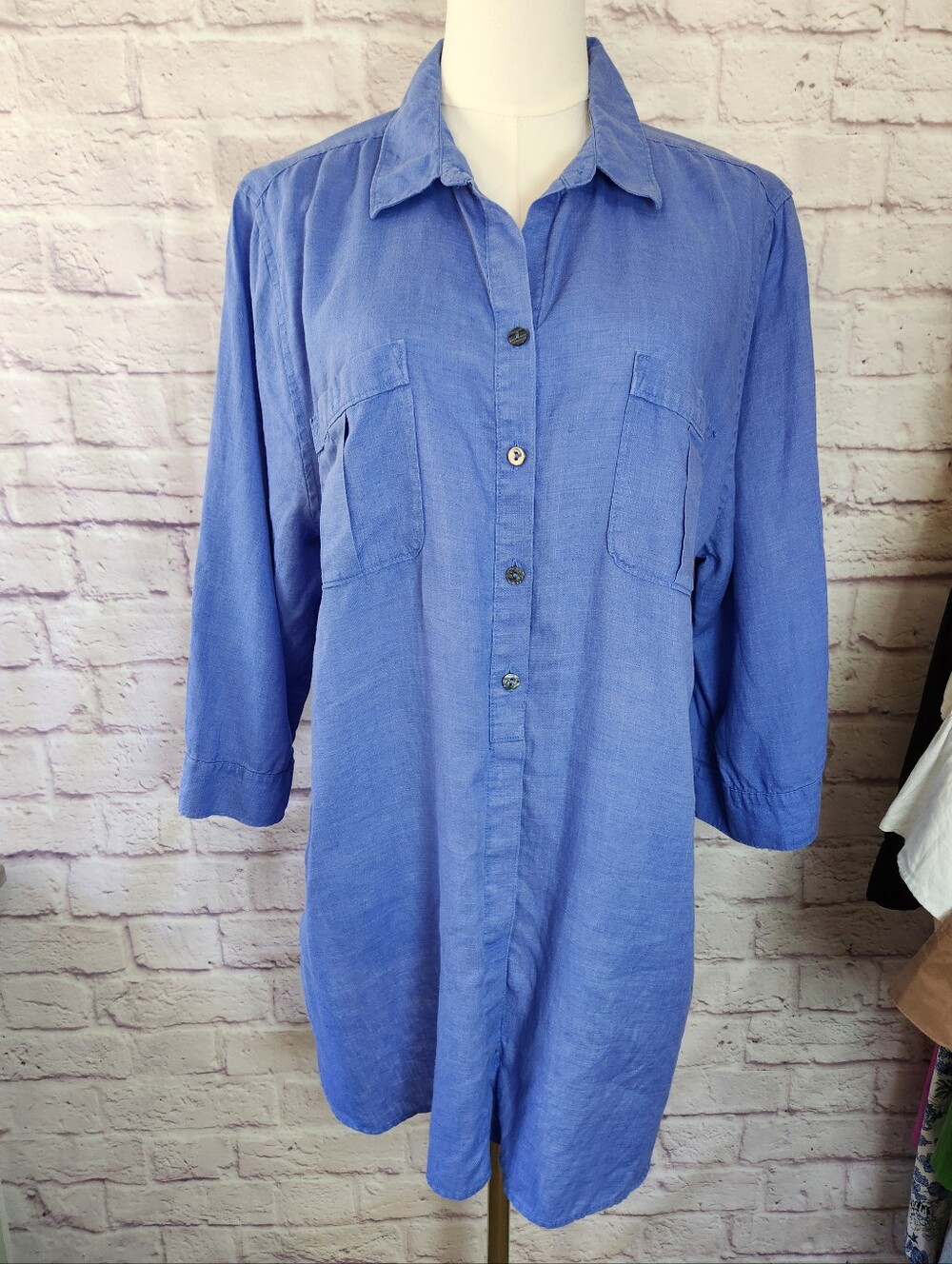 Chico's Blue 100% Linen Button-Up No Iron Tunic Shirt Chicos 3 (Size 16)